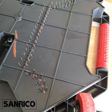 SANRICO Plastic Fixer (w. 400 Staples)